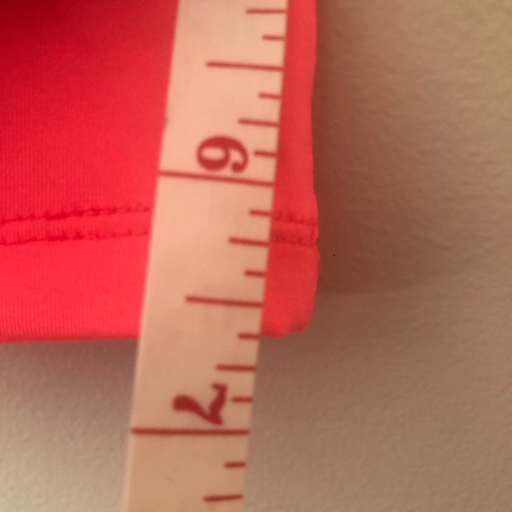 Crop top - Picture 6 of 6